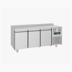 WORKTOP CHILLER 3 DOOR
